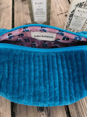 CHARLY Velvet Beauty Bag