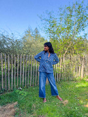 blouse indienne bleue imprimée au blockprint