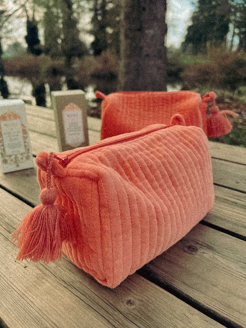 CHARLY Kosmetiktasche aus Samt