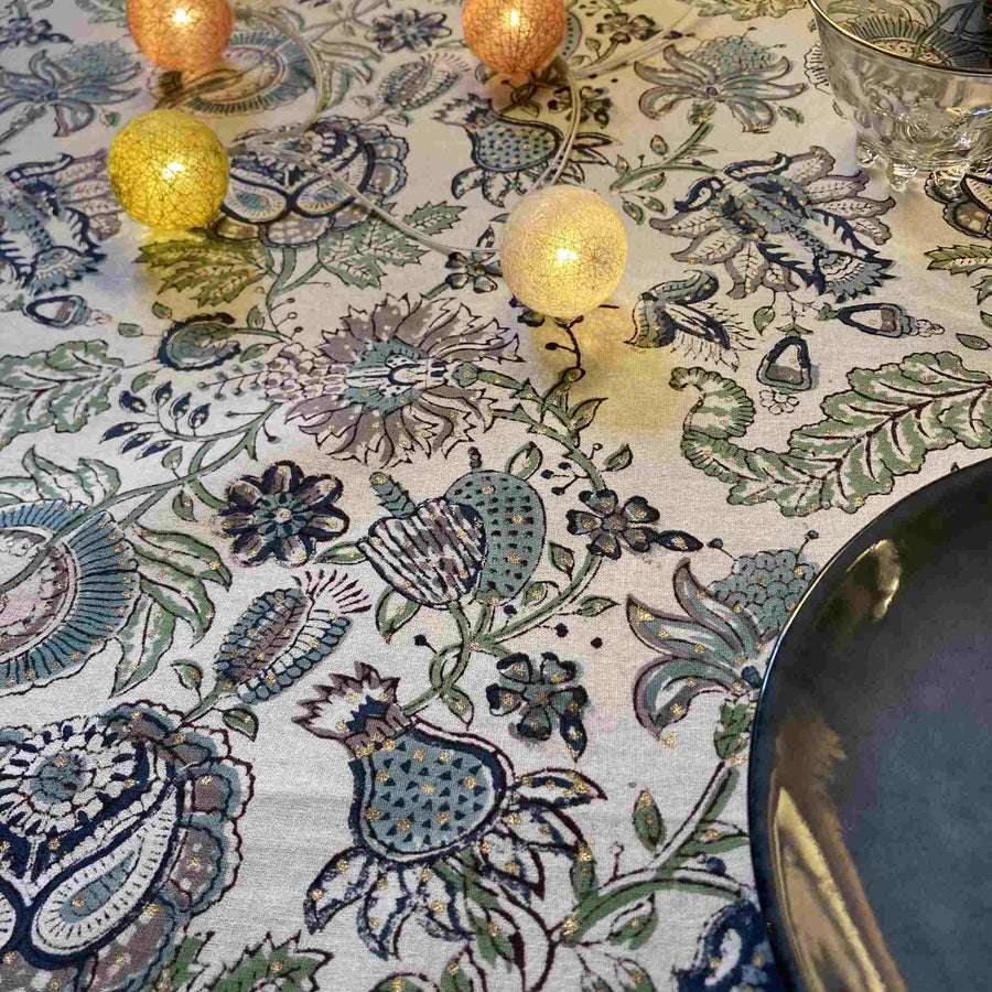 nappe imprimée au block-print Abondance sur table