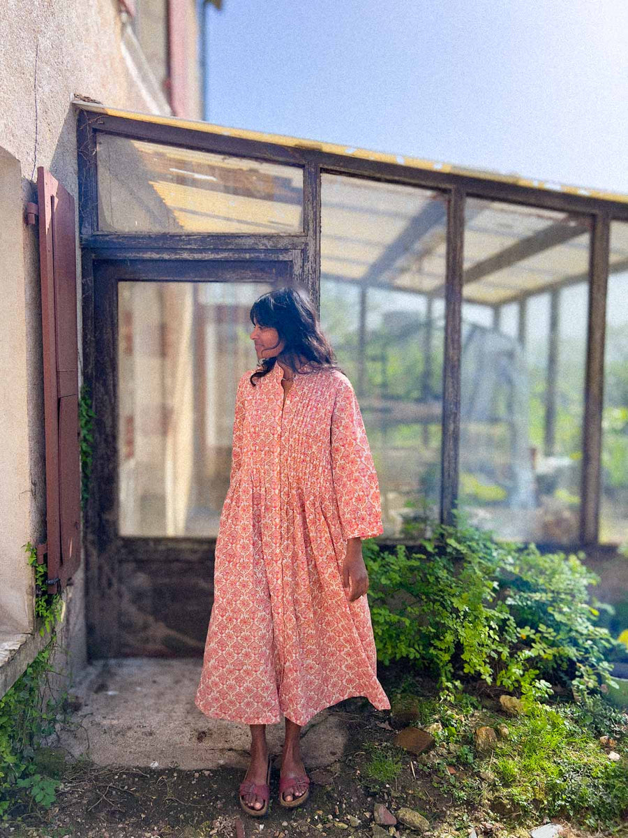 ROSY Blockprint-Kleid mit plissierter Brust